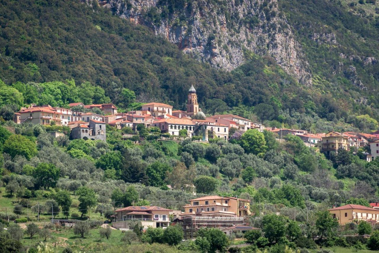 Casa Vacanza Rosy Di Guida Rosy Giungano Exteriör bild